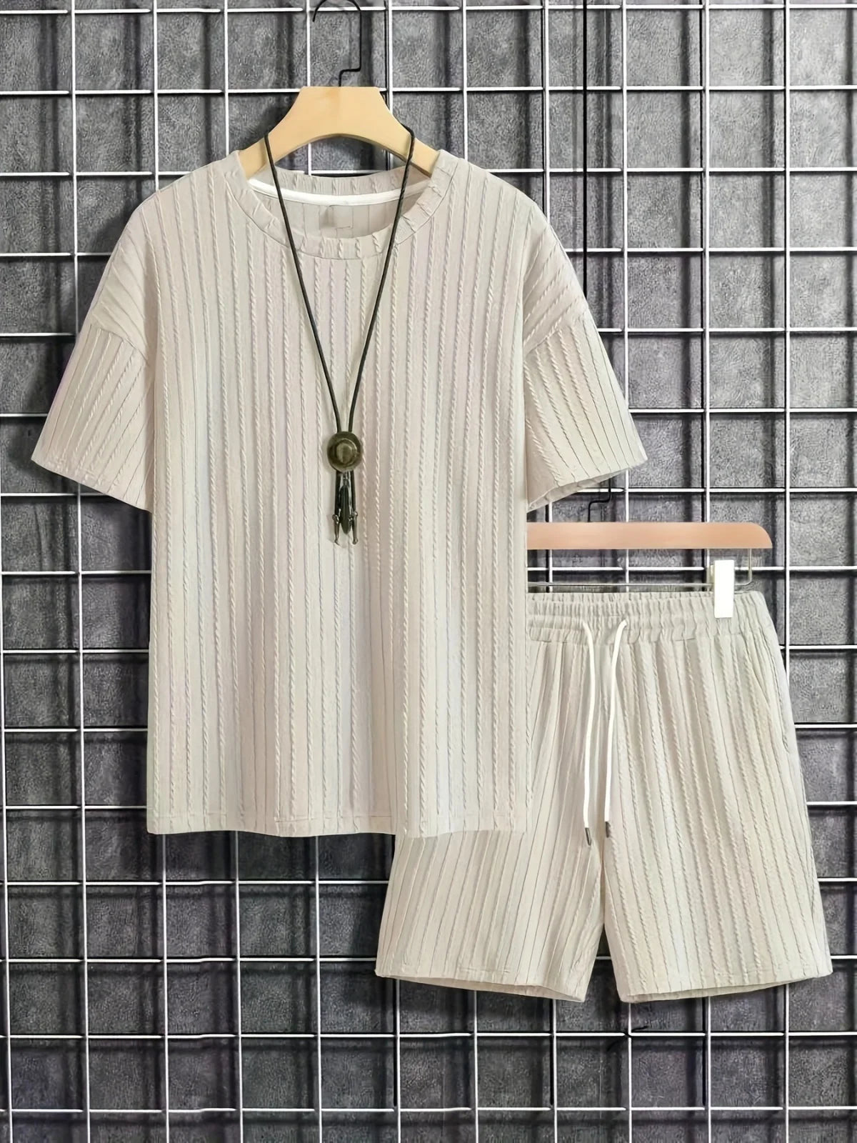 fashion summer sports solid color crew-neck vertical stripe T-shirt shorts short-sleeved suit Loose two-piece set